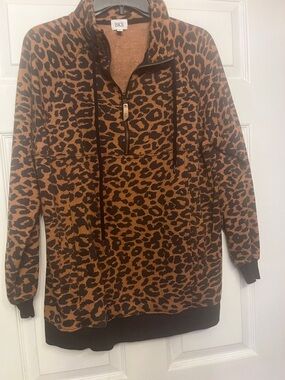 BKE Leopard Quarter-Zip Hoodie in Brown and Black